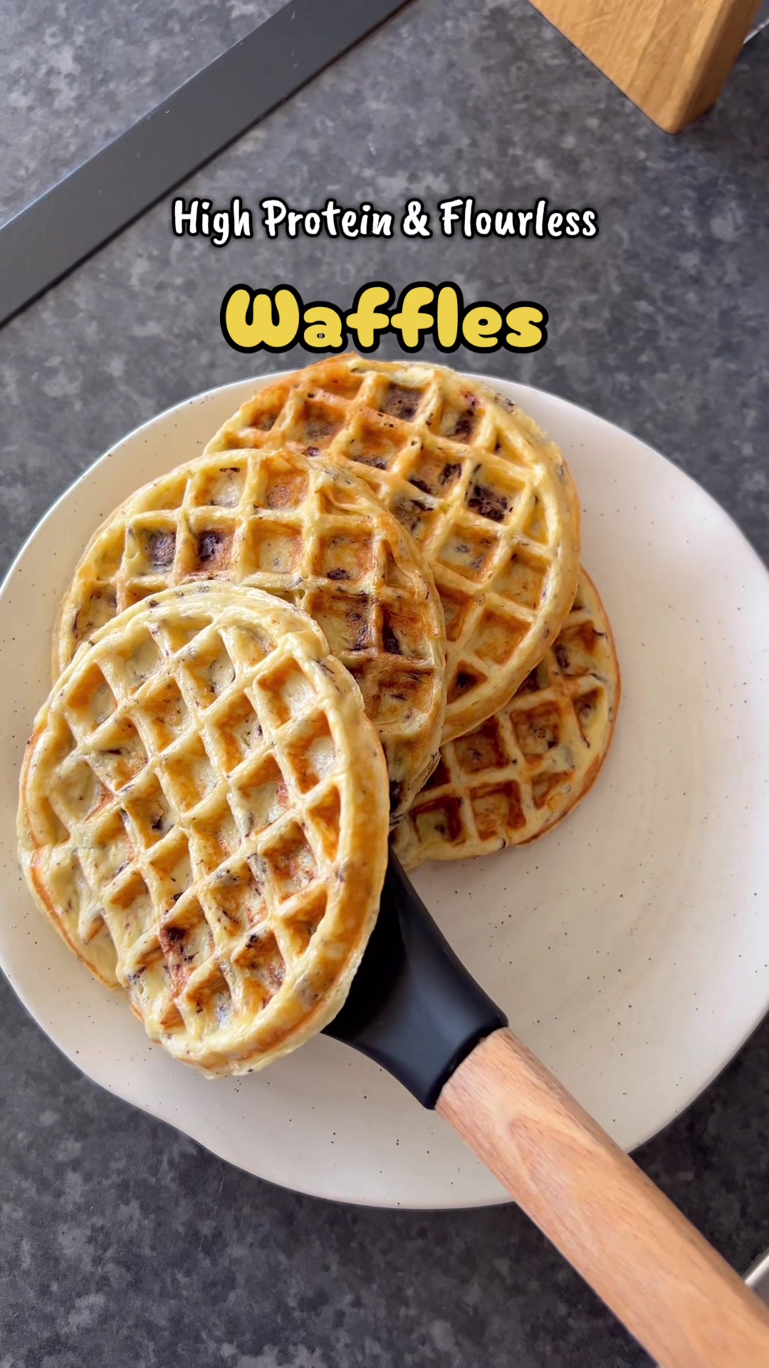 Flourless Cottage Cheese Waffles