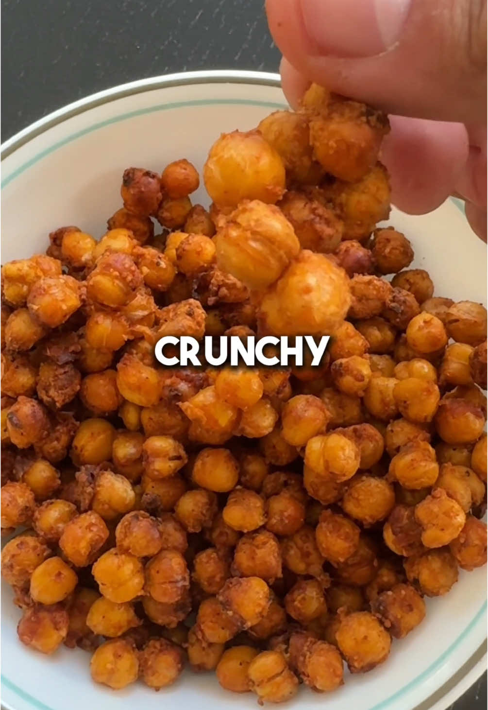 Salty & Crispy Chickpeas